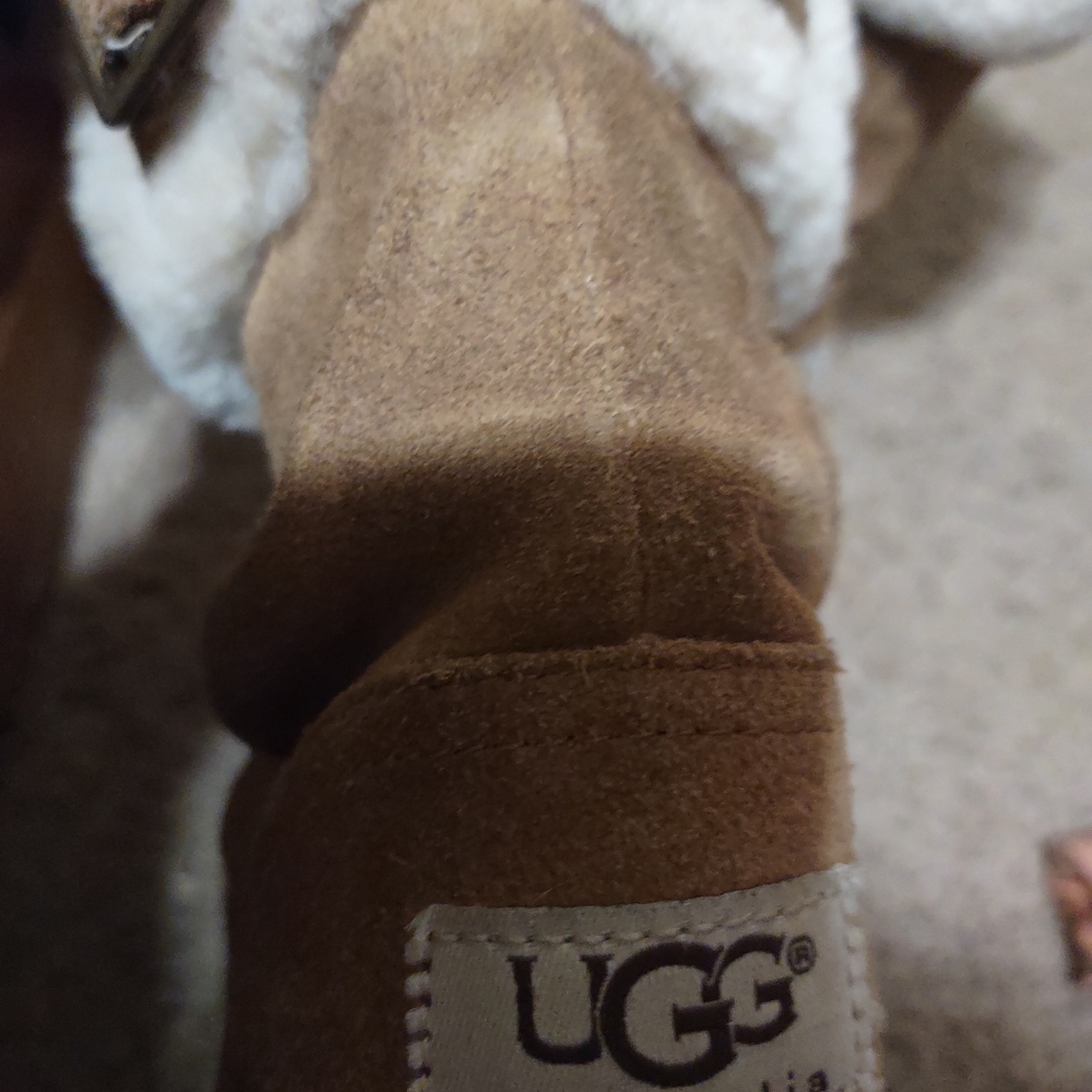 UGG Australia 11c Aleyah Sheepskin Suede Boots - Picture 7 of 10